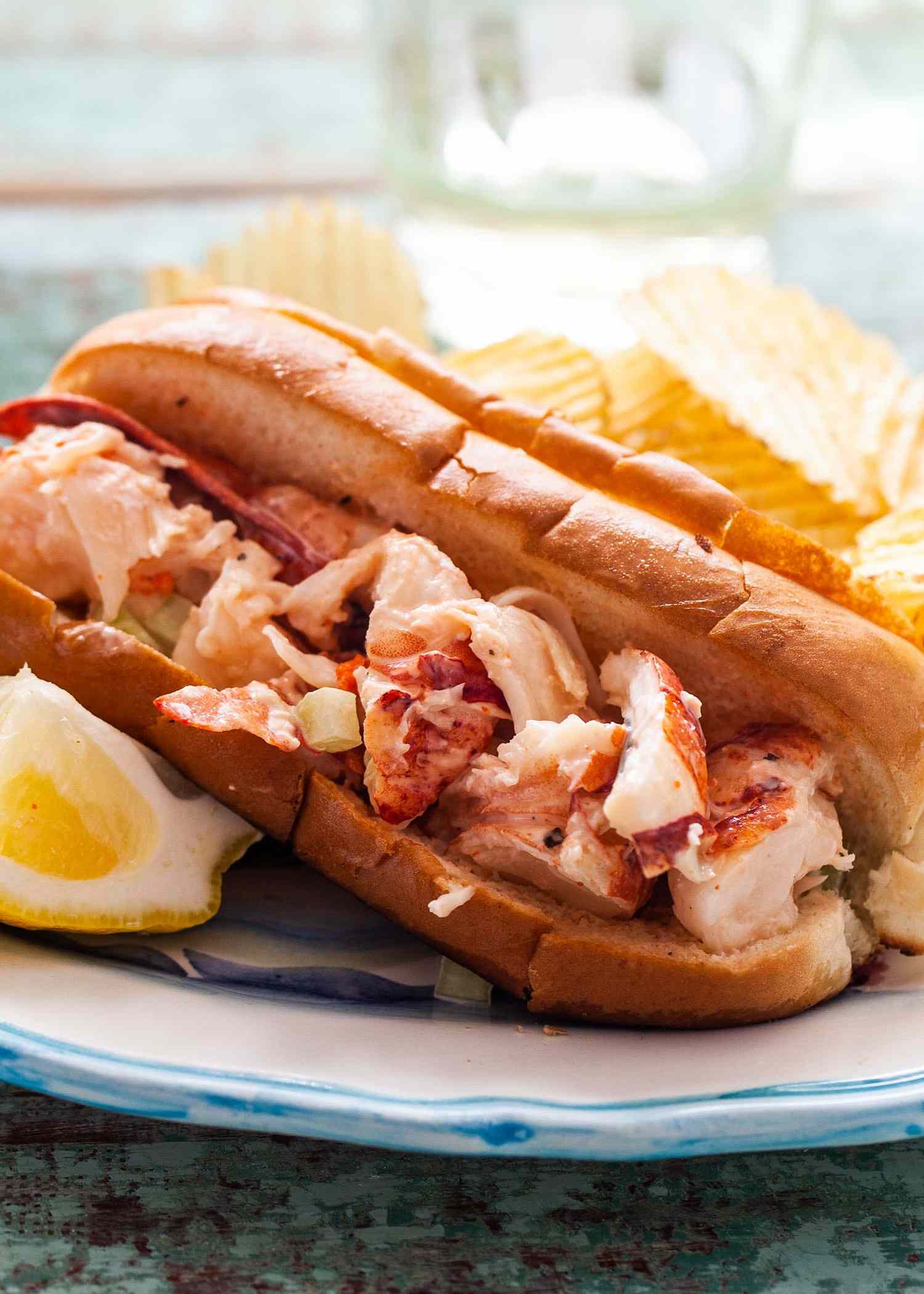 lucy cafes key west lobster rolls